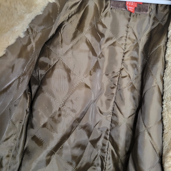 (Y2K) Esprit Brown Corduroy Faux Fur Trimmed Jacket. - Picture 5 of 5